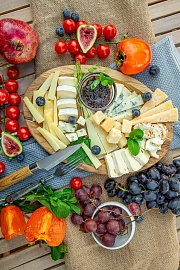 Сырная тарелка М - Сыроварня Чудиновой
